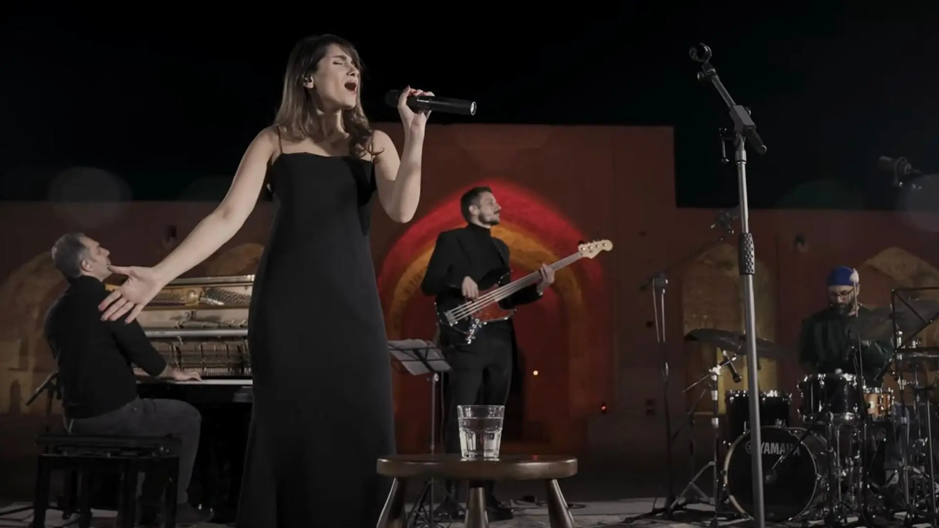 The-Forbidden-Voice-of-Parastoo-Ahmadi